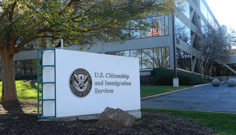 EEUU inicia recepción de solicitudes de asilo desde México telocuentonews