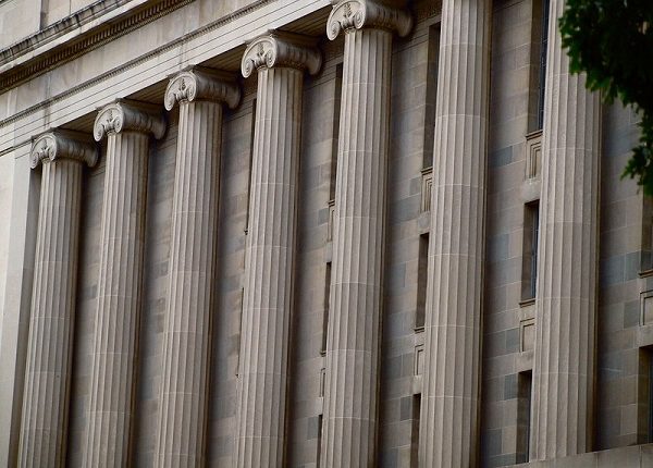 TEx tesorera de Venezuela y esposo condenados en esquema internacional de soborno