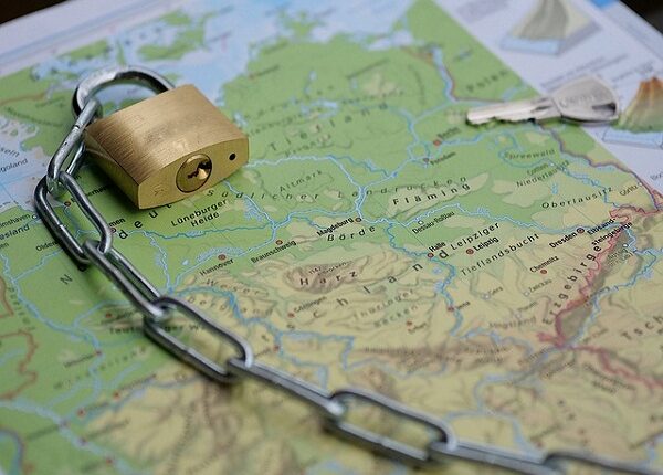 Alemania impone confinamiento a los no vacunados contra la COVID-19