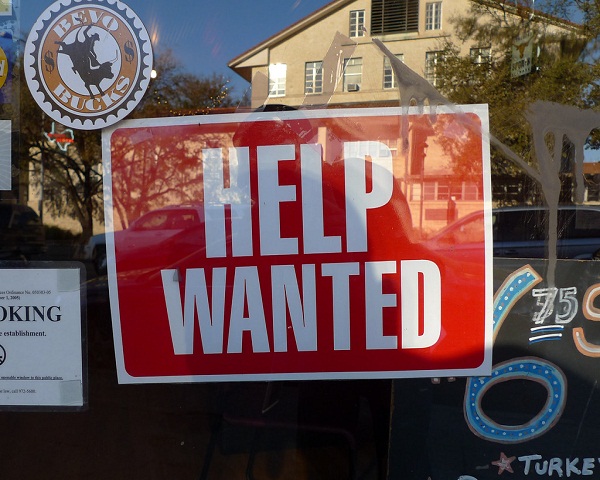 Trabajadores de EEUU dejan sus empleos a ritmo récord: hay 10 millones de vacantes