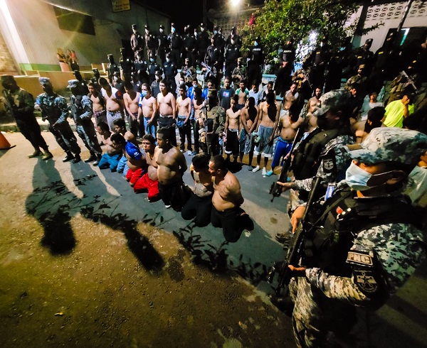 El Salvador decreta estado de excepción por 30 días ante alarmante ola de violencia