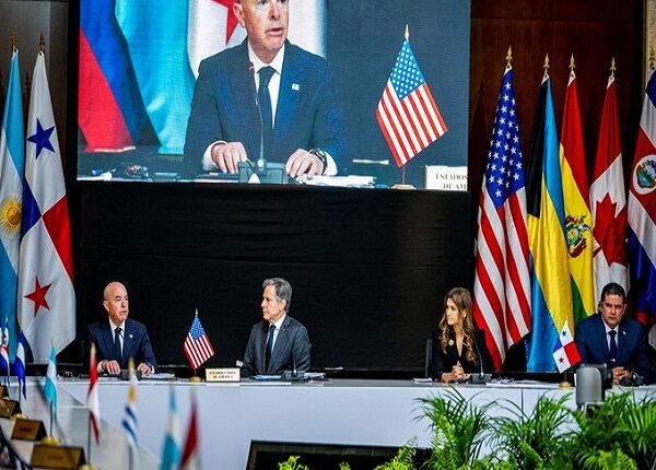 Alejandro Mayorkas insiste a los migrantes que “no vengan” a EEUU