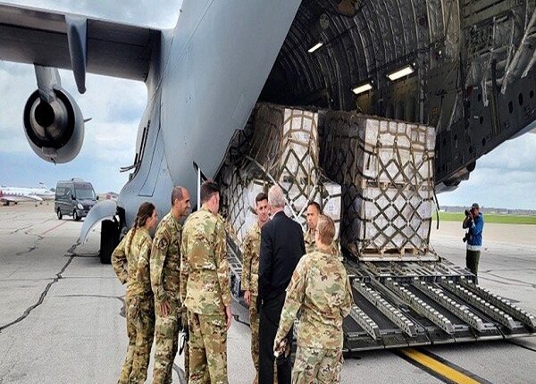 EEUU recibe primer envío de leche de fórmula infantil desde Europa