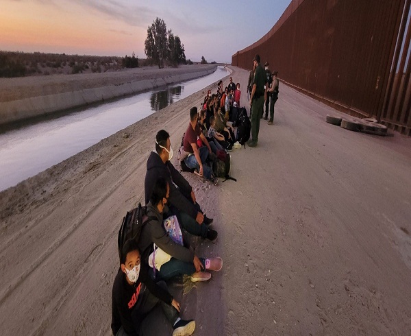 Casa Blanca rechaza fallo judicial que mantiene el Título 42 y las expulsiones de migrantes