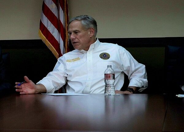Gobernador de Texas tomará medidas "sin precedentes" para proteger al estado de una "invasión"