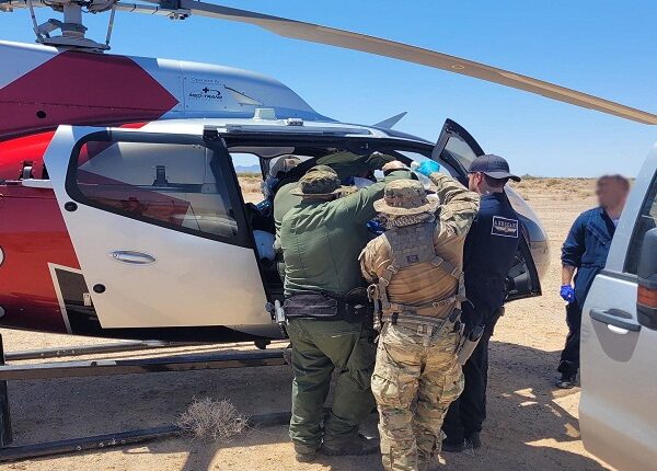 Patrulla Fronteriza recupera cuerpo de una migrante fallecida en el desierto