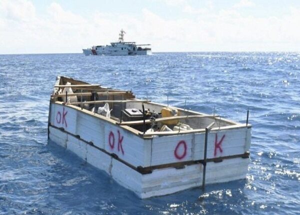 Guardia Costera de Estados Unidos repatria a 91 migrantes cubanos