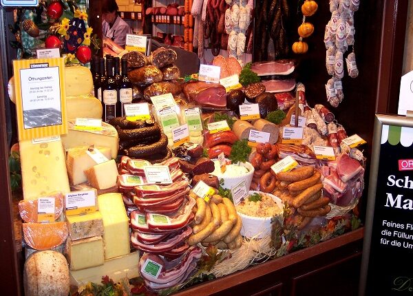 CDC investiga brote de listeria en carne y queso en seis estados de EEUU