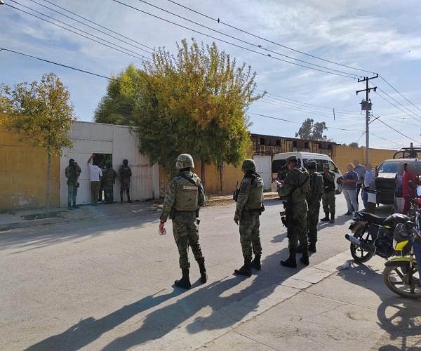 Rescatan a 253 migrantes secuestrados en una vivienda en Durango, México