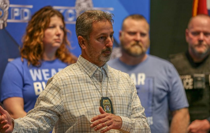 Policía de Kansas City busca concientizar para evitar la trata de personas