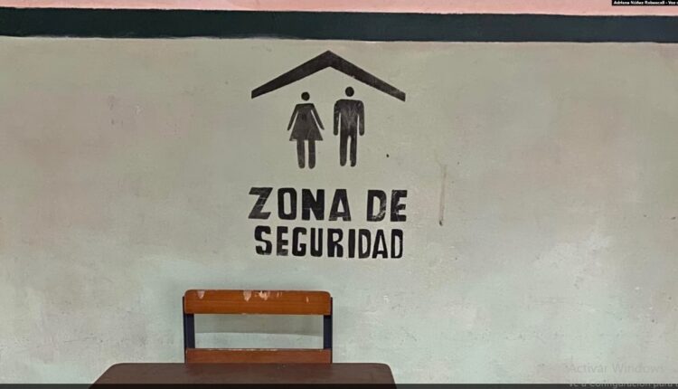 Colegios en zonas de riesgo en Venezuela diseñan protocolos para protegerse de las balas