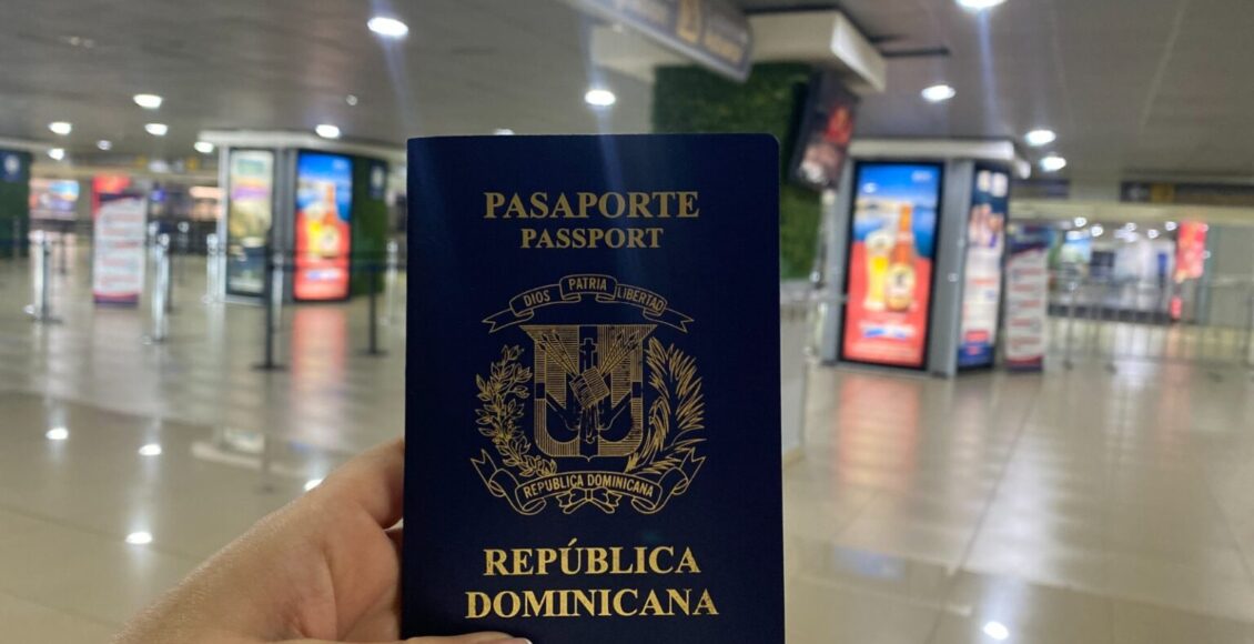 Primeros visitantes de República Dominicana con visa consular ingresaron a Guatemala