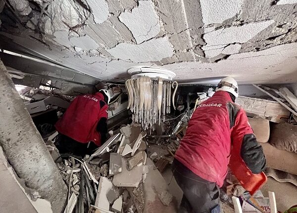 Aumenta a más de 36.000 los muertos por los terremotos en Turquía y Siria