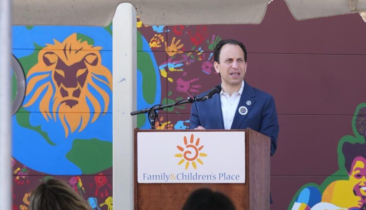 Louisville establecerá centro de asistencia para los afectados del tiroteo