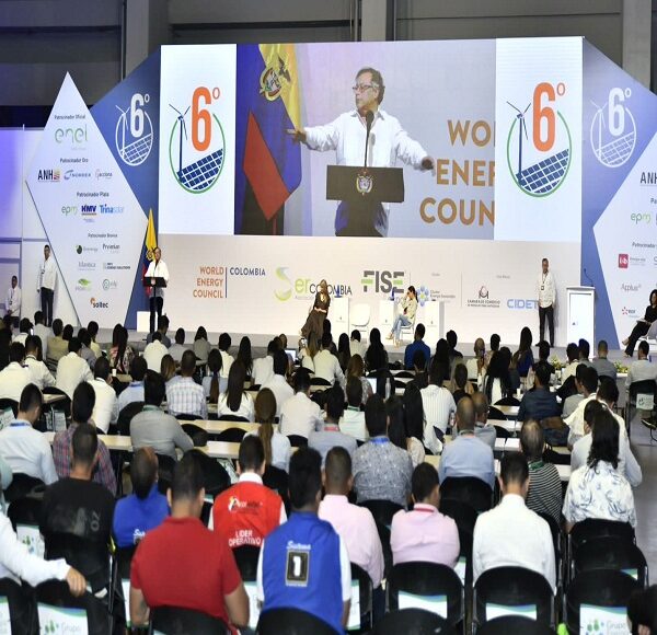 Hijo del presidente Petro pide que fiscal que lo investiga se recuse por "animadversión" contra su padre