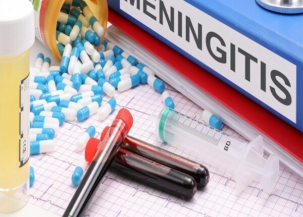 Alertan que más de 220 residentes en EEUU se habrían expuesto a la meningitis tras cirugías en México