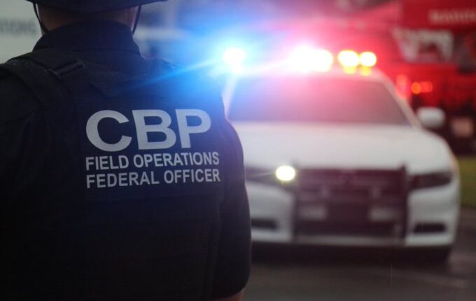 Patrulla Fronteriza arresta a unos migrantes en el Sector Laredo