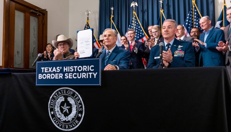Gobernador de Texas promulga leyes de seguridad fronteriza