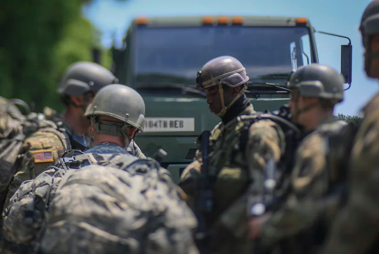 La administración Biden enviará más personal militar a la frontera sur ante alto flujo de migrantes