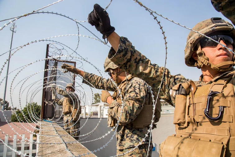 La administración Biden enviará más personal militar a la frontera sur ante alto flujo de migrantes