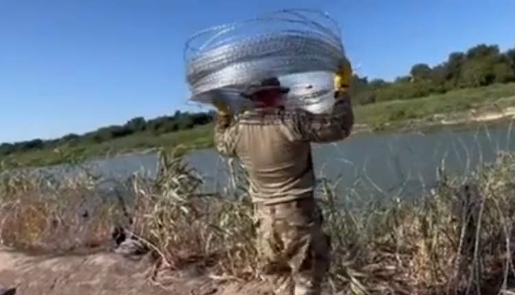 Corte Suprema de EEUU permite a la Patrulla Fronteriza retirar alambre de púas instalado por Texas