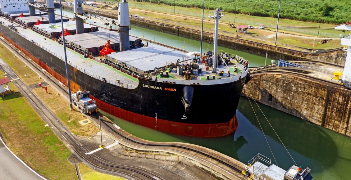 Trump “miente”: Panamá rechaza que EEUU esté "recuperando" el Canal