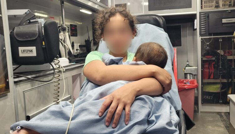 Una madre y dos menores fueron lanzados desde una balsa al Río Grande