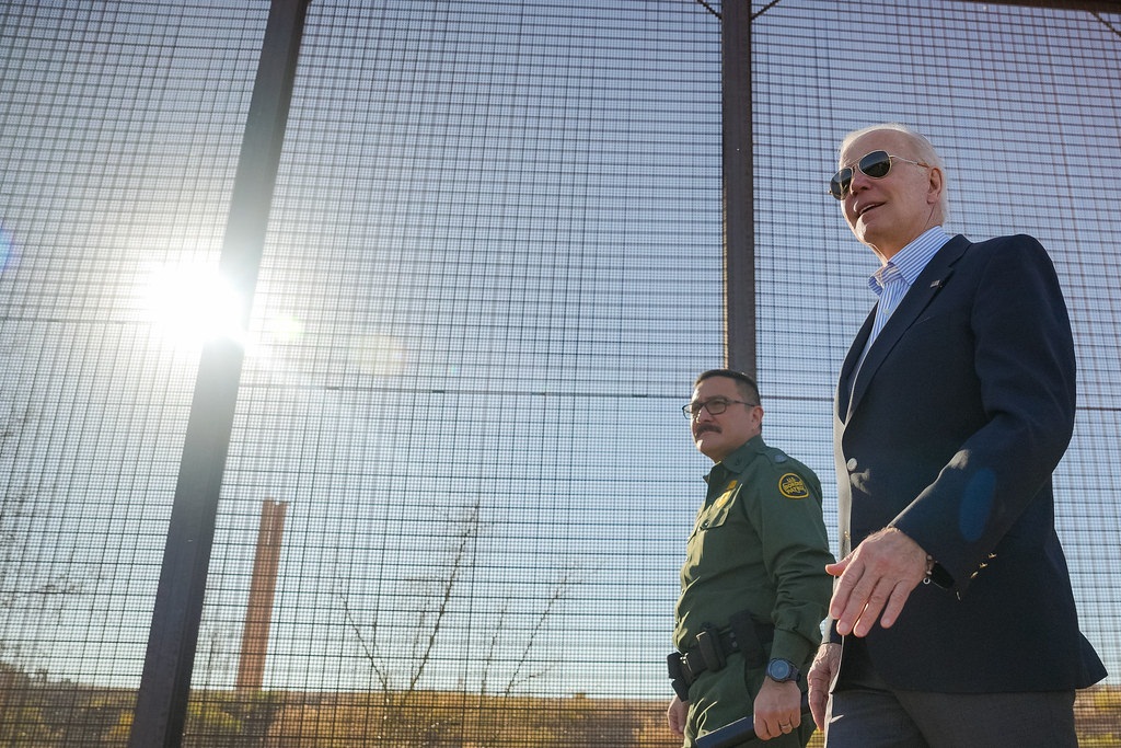 Casa Blanca: Congresistas "han decidido jugar a la política a expensas de la seguridad fronteriza"