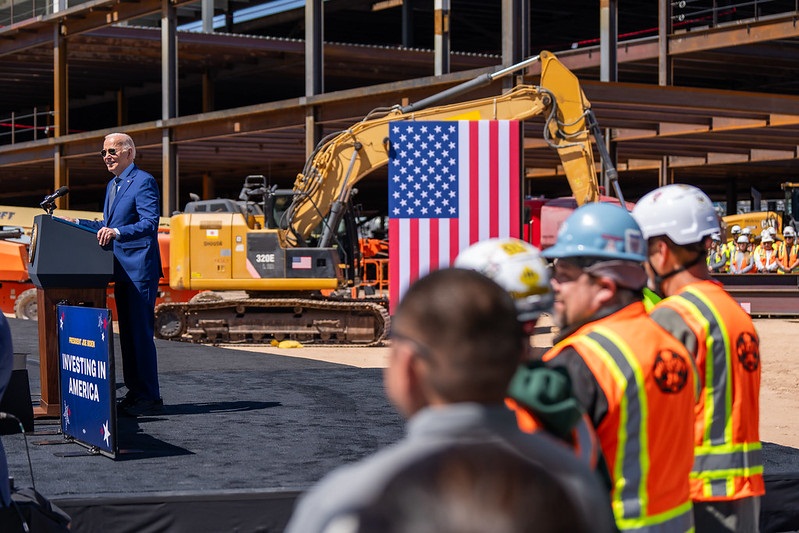 Biden anuncia 4 nuevos Centros de Fuerza Laboral para garantizar “buenos empleos” en EEUU