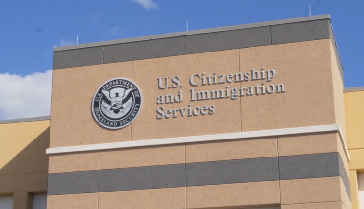 EEUU extiende permisos de trabajo para migrantes de cinco países con TPS