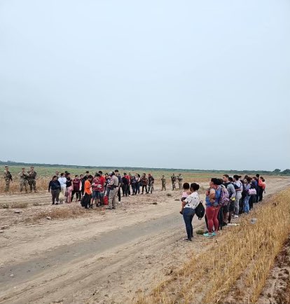 Arrestan a 19 migrantes por allanamiento de morada y rescatan a dos niños hondureños en Texas