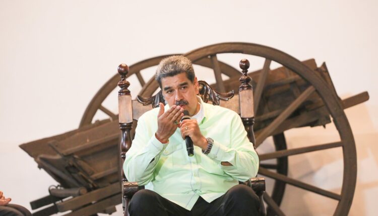 Maduro anuncia que esta semana retoman conversaciones con Estados Unidos