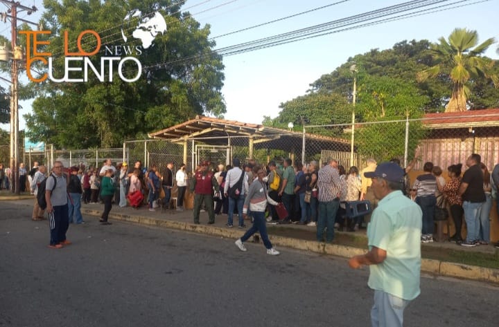 Venezuela espera con expectación los resultados electorales tras jornada pacífica