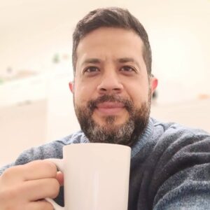 Leonel Flores 