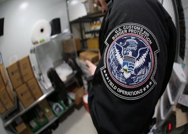 ICE anuncia reapertura gradual de visitas en centros de detención de inmigrantes