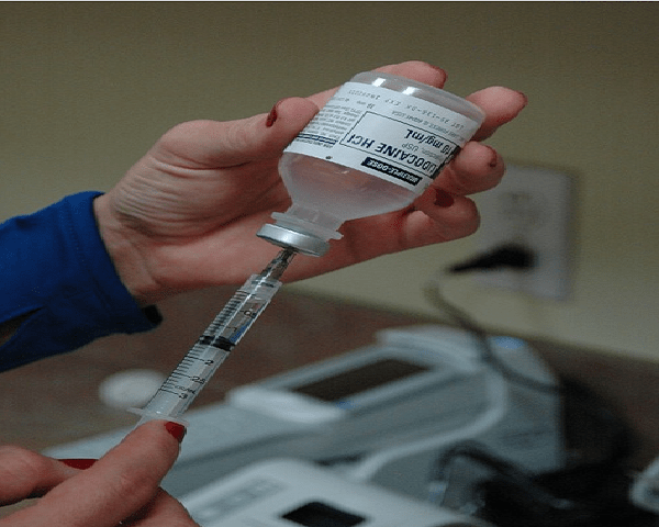 China autoriza el uso de la vacuna de Sinovac contra el coronavirus