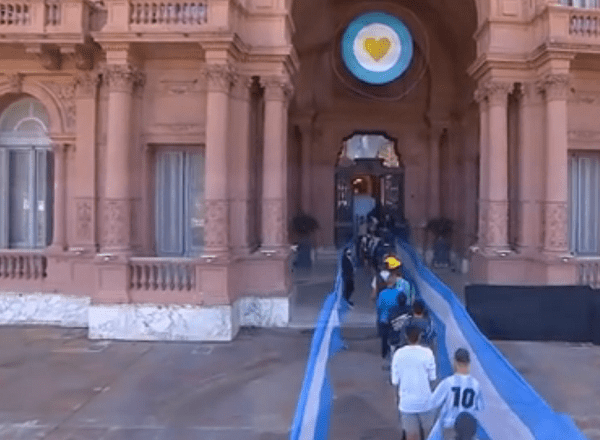 Abren velorio de Diego Maradona en la Casa Rosada