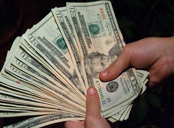EEUU: 20 estados iniciaron el 2021 con incremento de salario mínimo