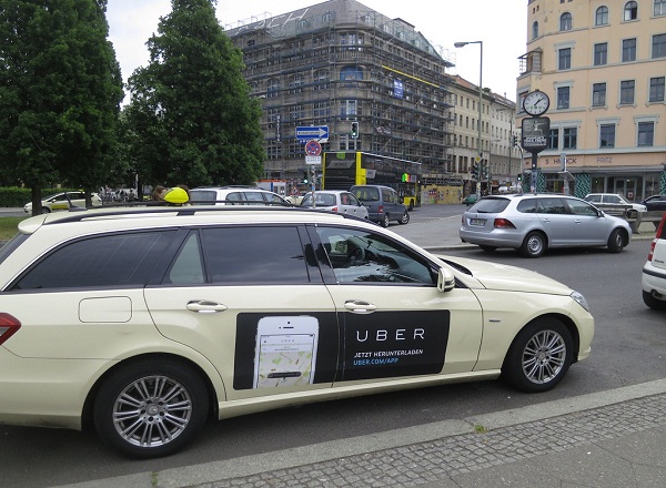 Tribunal británico dictaminó que Uber debe considerar a sus conductores como empleados