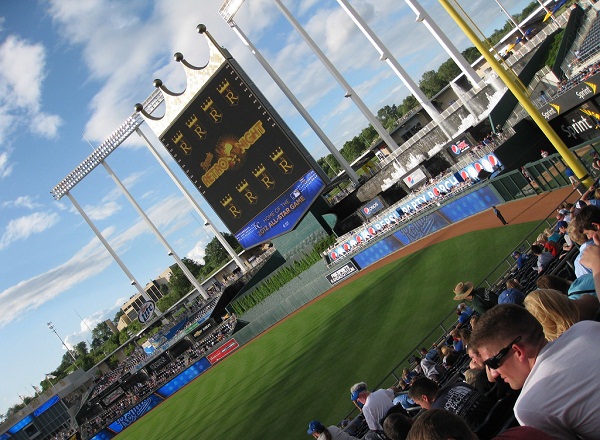 Los Royals abrirán la temporada con el 30% de aforo en el Kauffman Stadium
