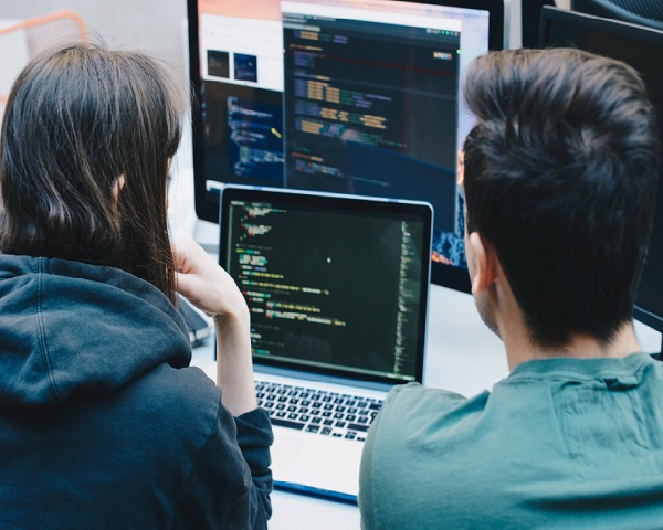 IBM expandirá programas de capacitación en tecnología centrados en latinos
