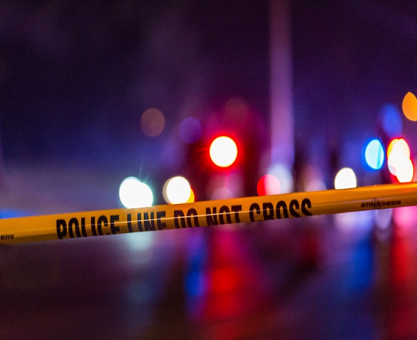 Un policía muere y otro está gravemente herido tras atender tiroteo en Huntsville, Alabama