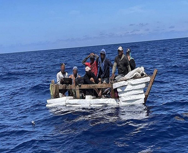 Balseros cubanos en aguas de EEUU en últimos seis meses sobrepasa récord de 2022