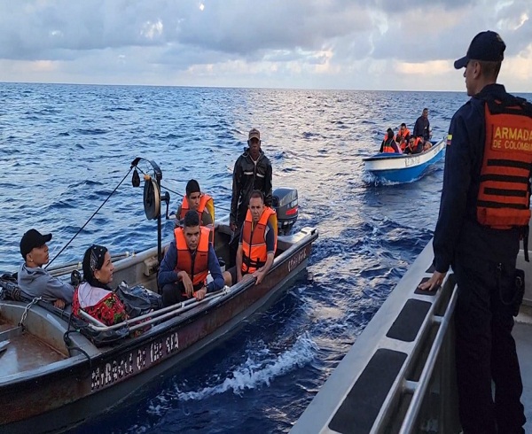 Autoridades interceptan a 26 migrantes cerca de la isla colombiana de San Andrés