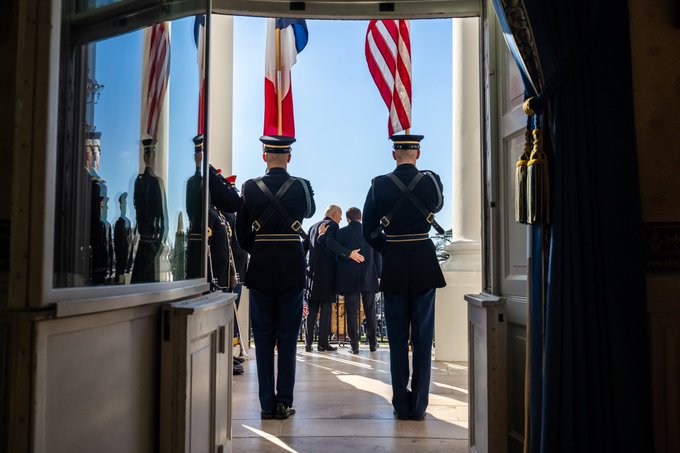 EEUU y Francia se comprometieron a lograr que Rusia rinda cuentas por atrocidades y crímenes de guerra