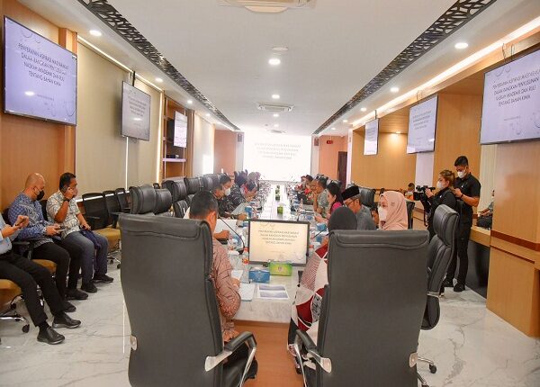 Indonesia aprueba dura reforma legislativa que prohíbe el sexo fuera del matrimonio