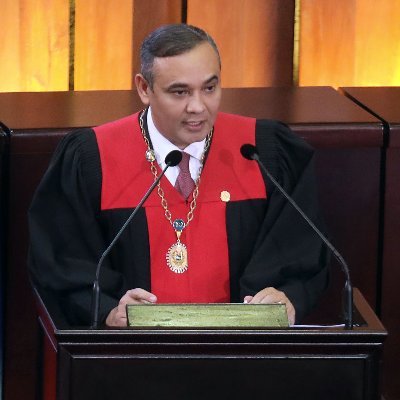 Acusan al expresidente del Tribunal Supremo venezolano de lavado de dinero en Miami