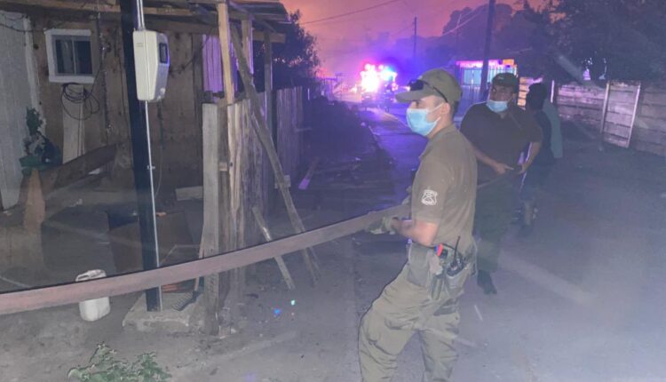 Aumenta a 13 la cifra de muertos por ola de incendios forestales en Chile