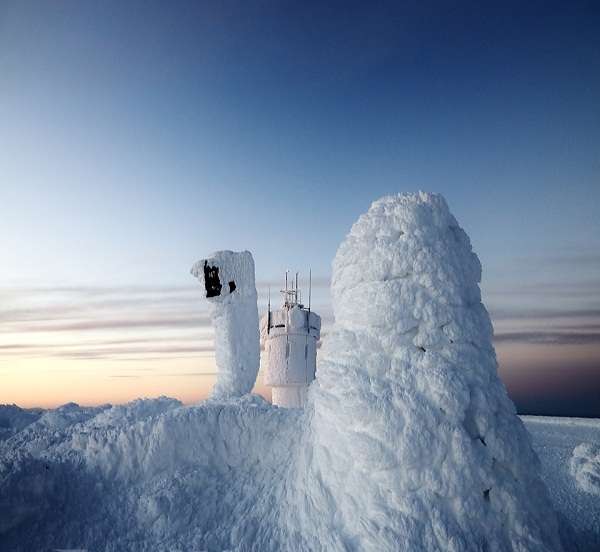 Temperatura alcanzó récord de -108 grados Farenheit en Mount Washington, EEUU