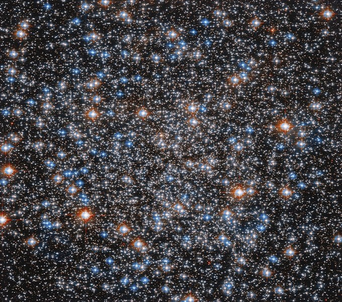 Muestran espectacular imagen del Hubble de un cúmulo globular a 20.000 años luz de distancia